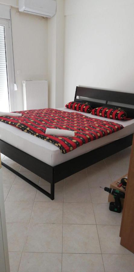 Apartment By The Beach - Nei Epivates Неойе Епиватай Екстериор снимка